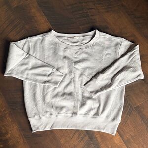 Zenana Outfitters Heather Gray Crew Neck Sweater